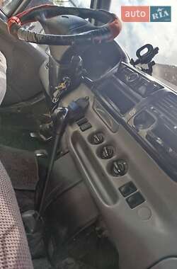 Грузовой фургон Ford Transit 1992 в 