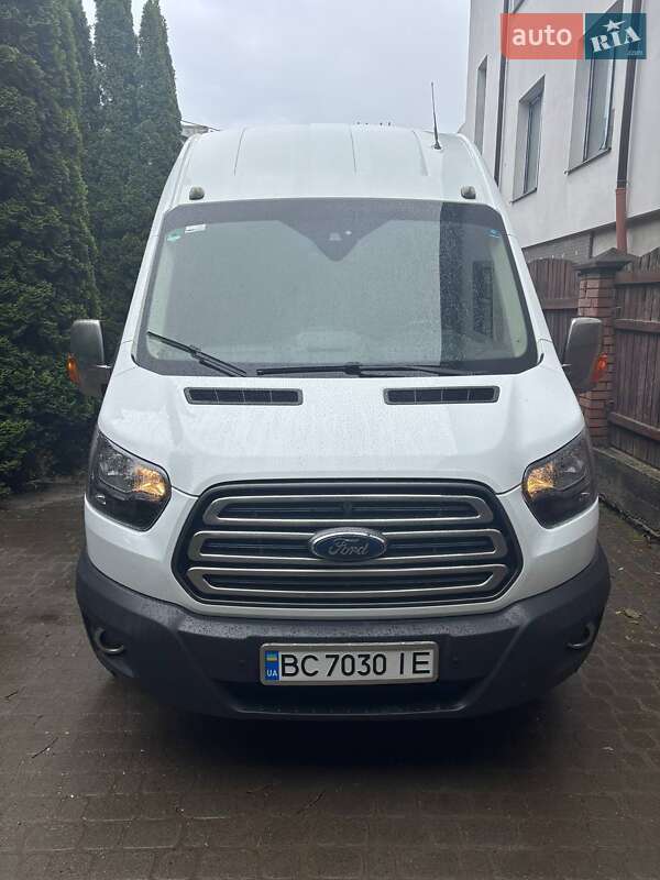 Вантажний фургон Ford Transit 2016 в 