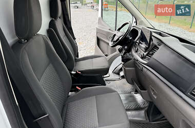 Грузовой фургон Ford Transit 2019 в 