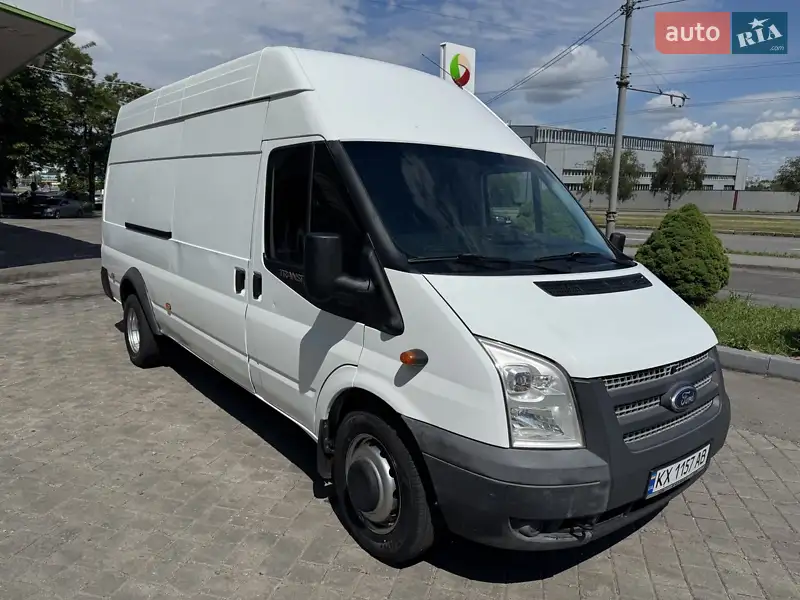 Грузовой фургон Ford Transit 2013 в 