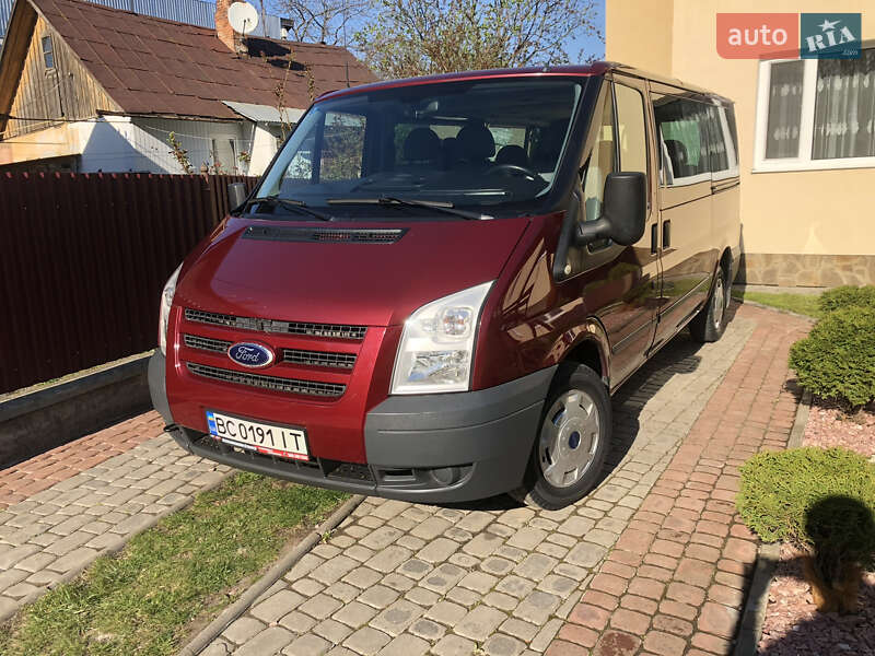 Мікроавтобус Ford Transit 2010 в 