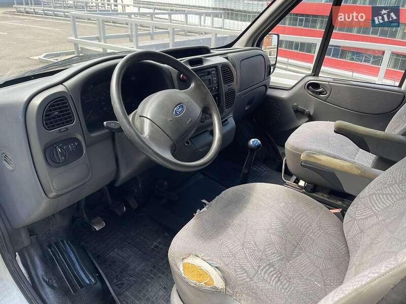 Микроавтобус Ford Transit 2005 в Днепре