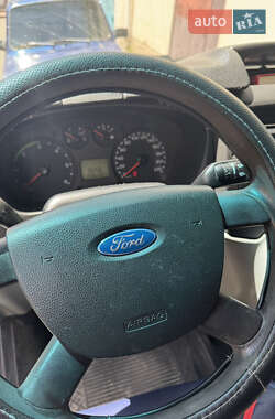 Грузовой фургон Ford Transit 2007 в 
