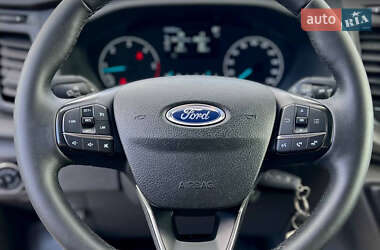 Вантажний фургон Ford Transit 2020 в 