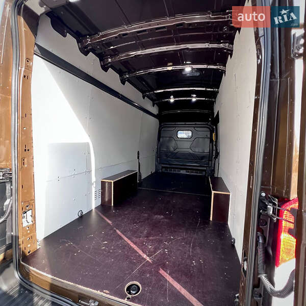 Вантажний фургон Ford Transit 2020 в Києві