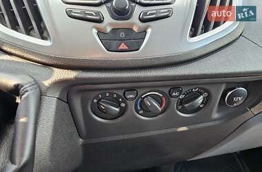 Грузовой фургон Ford Transit 2016 в 