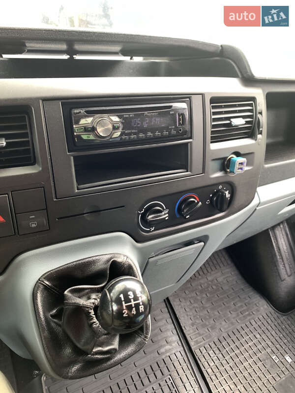 Грузовой фургон Ford Transit 2011 в Харькове