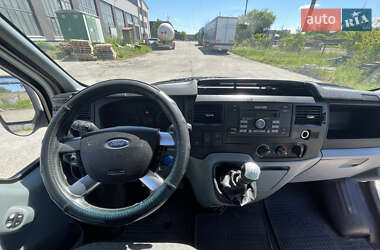 Грузовой фургон Ford Transit 2011 в 