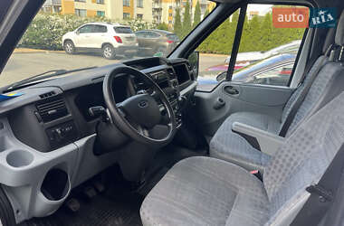 Грузовой фургон Ford Transit 2013 в 