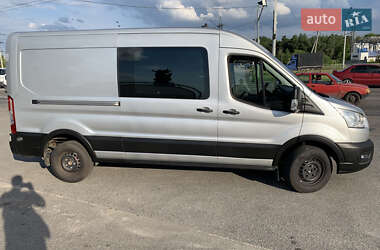 Вантажний фургон Ford Transit 2022 в 