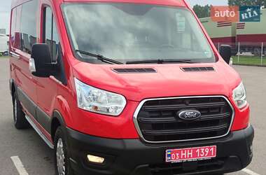 Грузовой фургон Ford Transit 2020 в 