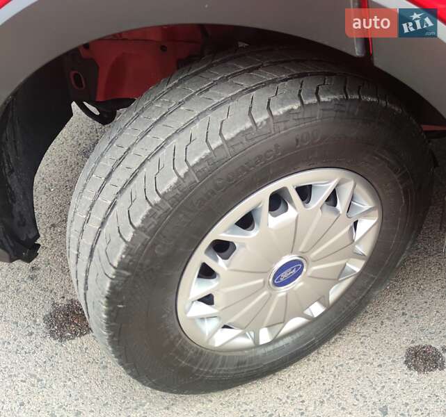 Вантажний фургон Ford Transit 2020 в Ковелі