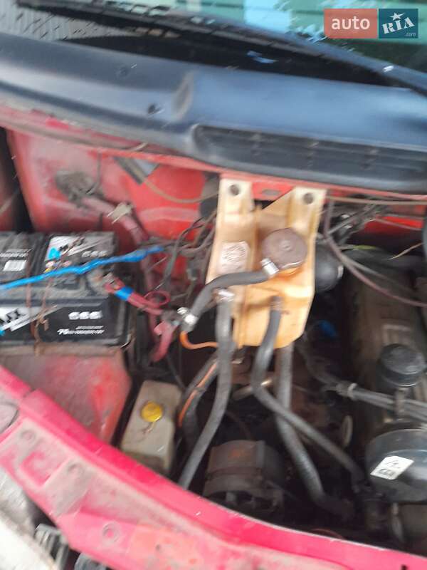 Вантажопасажирський фургон Ford Transit 1989 в Вінниці