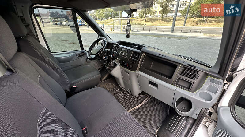 Грузовой фургон Ford Transit 2010 в Днепре