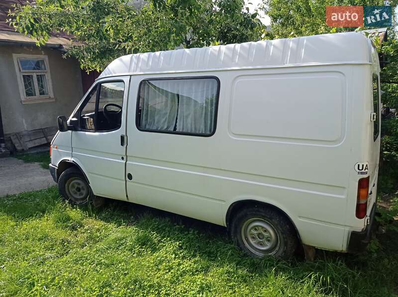Микроавтобус Ford Transit 1990 в Дрогобыче