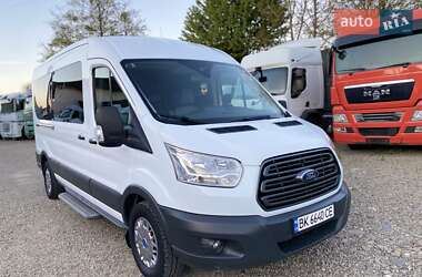 Микроавтобус Ford Transit 2015 в 