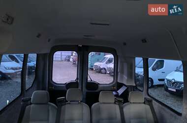 Микроавтобус Ford Transit 2015 в 