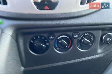 Микроавтобус Ford Transit 2015 в 