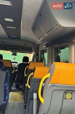 Микроавтобус Ford Transit 2015 в 