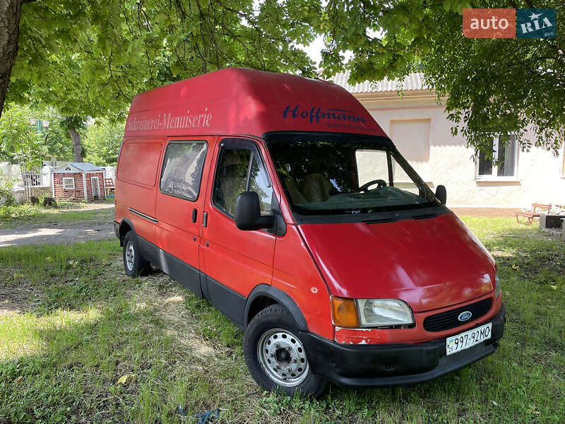 Вантажний фургон Ford Transit 1997 в Могилів-Подільському