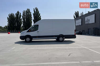 Грузовой фургон Ford Transit 2018 в 