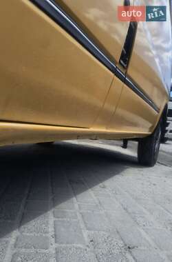 Грузовой фургон Ford Transit 2005 в 