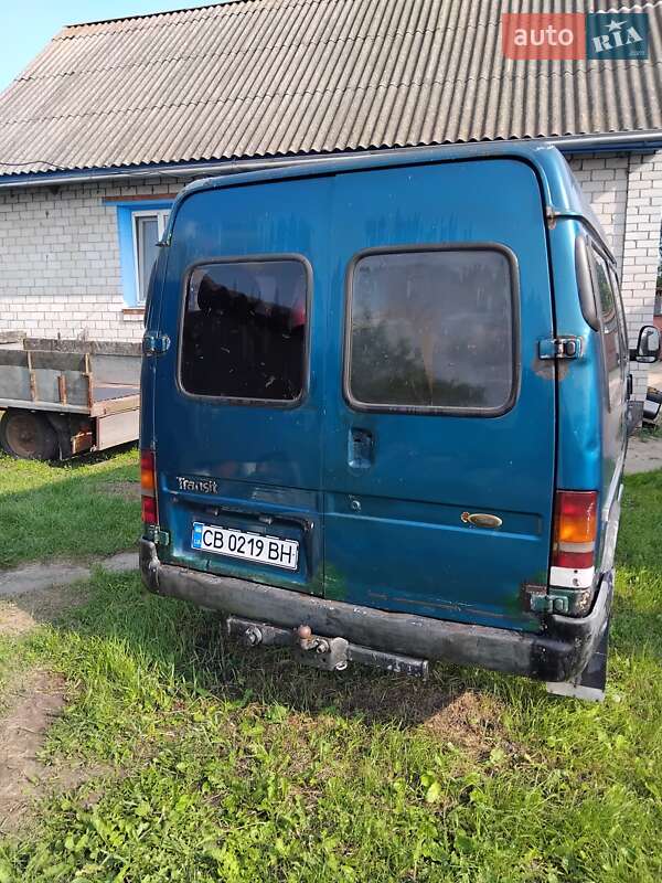 Грузовой фургон Ford Transit 1996 в Куликовке