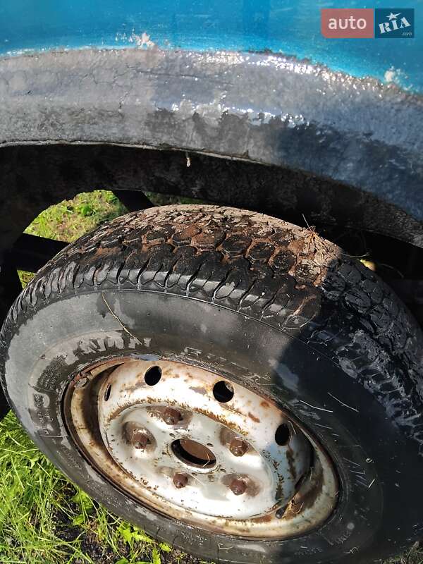 Грузовой фургон Ford Transit 1996 в Куликовке