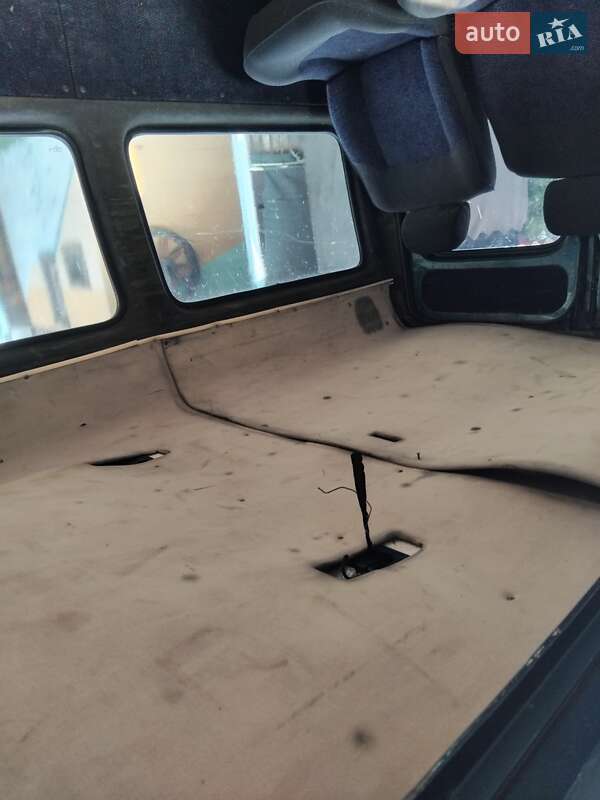 Грузовой фургон Ford Transit 1996 в Куликовке