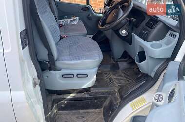 Грузопассажирский фургон Ford Transit 2012 в 