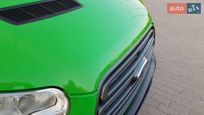 Вантажний фургон Ford Transit 2019 в Вінниці