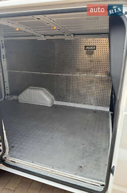 Грузовой фургон Ford Transit 2013 в 