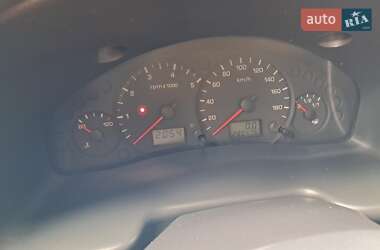 Микроавтобус Ford Transit 2006 в 