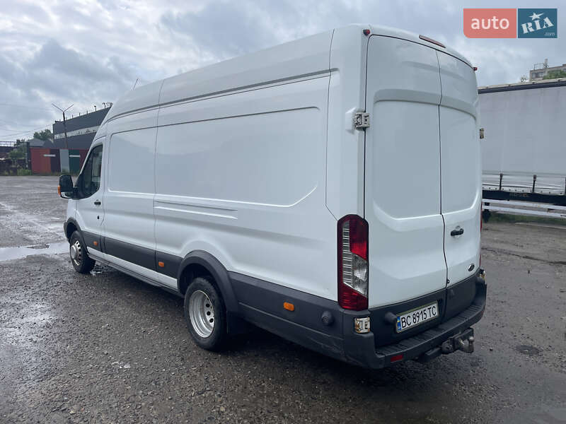 Грузовой фургон Ford Transit 2015 в Львове