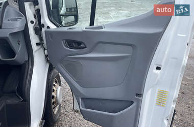 Грузовой фургон Ford Transit 2015 в 