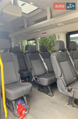 Мікроавтобус Ford Transit 2020 в 