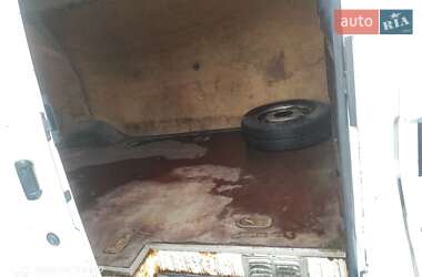 Грузовой фургон Ford Transit 1997 в 