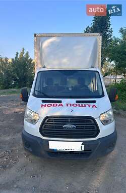 Грузовой фургон Ford Transit 2016 в Киеве