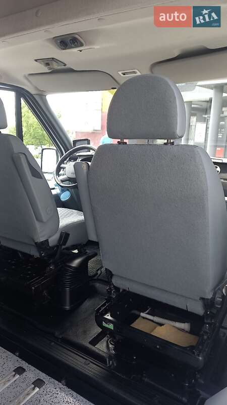 Микроавтобус Ford Transit 2013 в Ровно