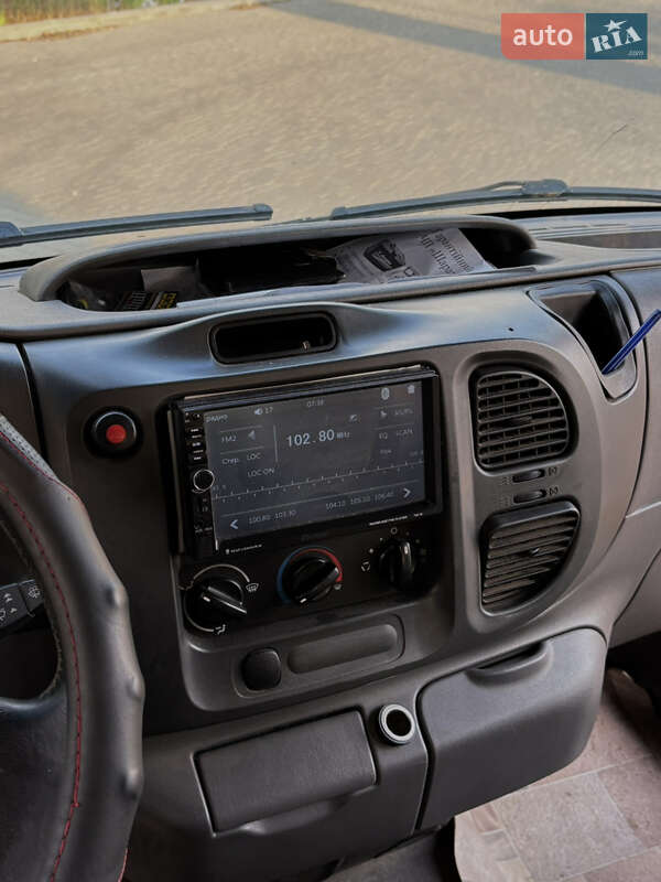 Микроавтобус Ford Transit 2005 в Николаеве фото 10 Микроавтобус Ford Transit 2005 в Николаеве