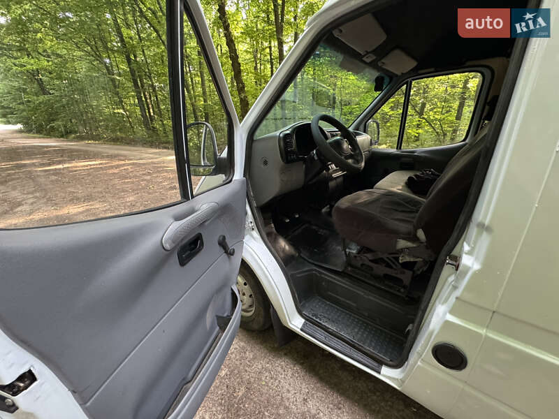 Грузопассажирский фургон Ford Transit 1995 в Умани фото 9 Грузопассажирский фургон Ford Transit 1995 в Умани