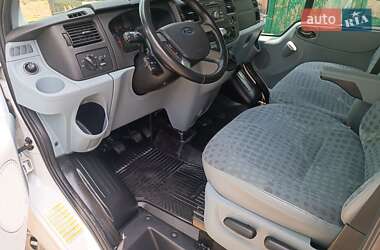 Микроавтобус Ford Transit 2013 в 