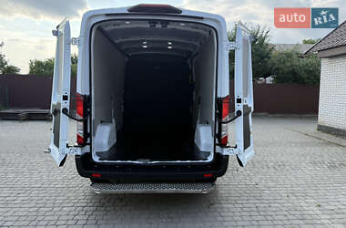 Вантажний фургон Ford Transit 2021 в 