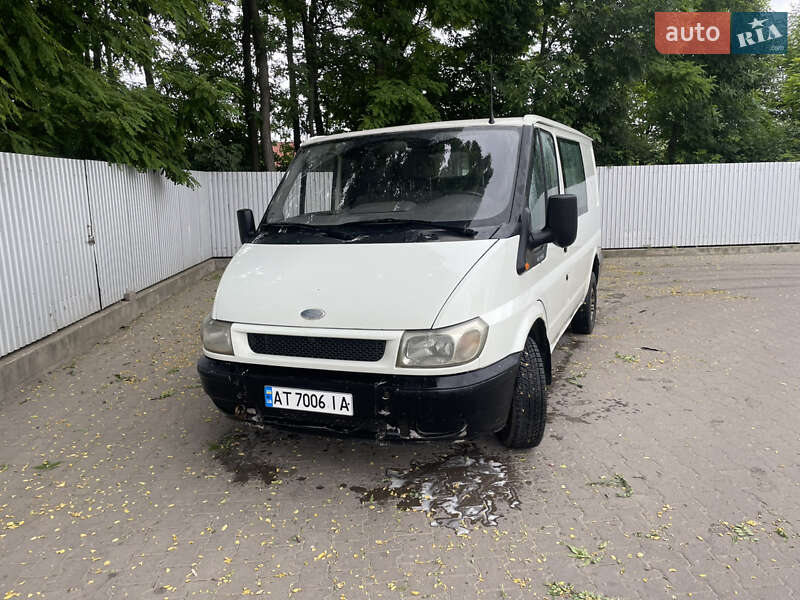 Грузопассажирский фургон Ford Transit 2005 в 