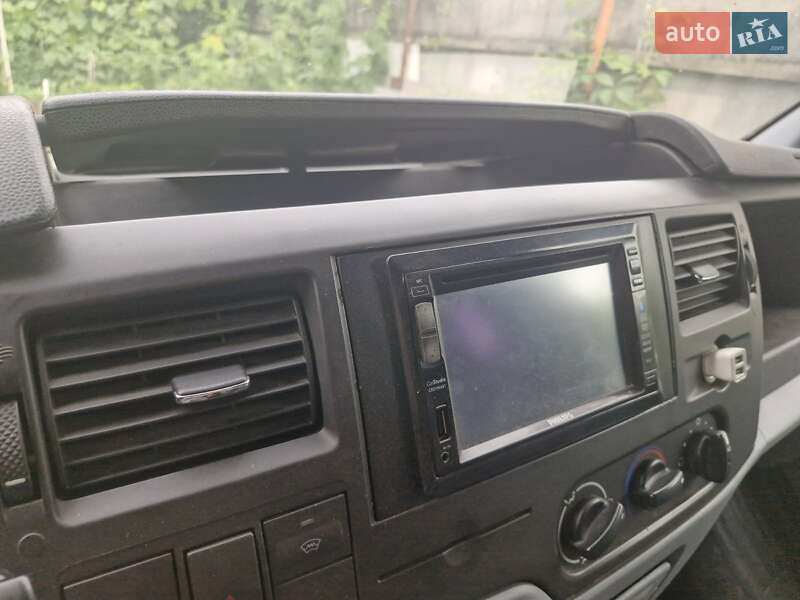 Вантажопасажирський фургон Ford Transit 2012 в Харкові