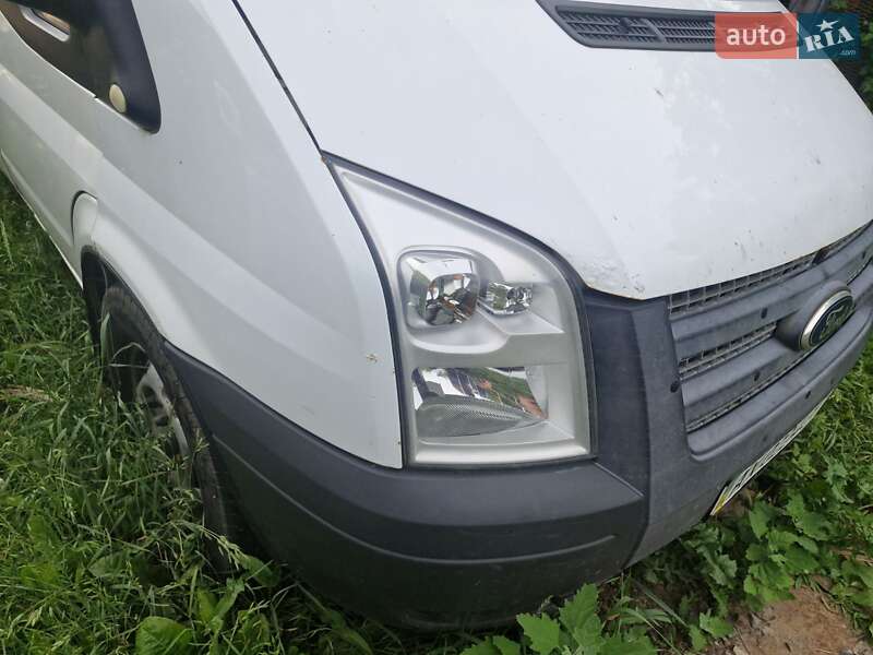 Вантажопасажирський фургон Ford Transit 2012 в Харкові