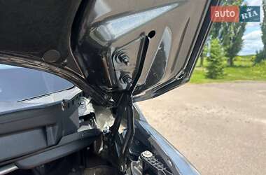 Грузовой фургон Ford Transit 2018 в 