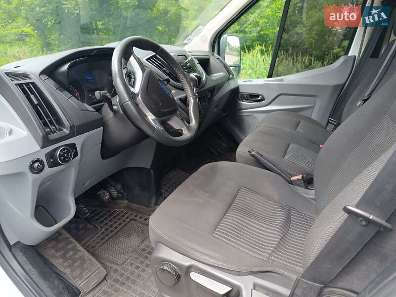 Грузовой фургон Ford Transit 2014 в Белополье