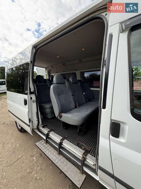 Микроавтобус Ford Transit 2011 в Тульчине