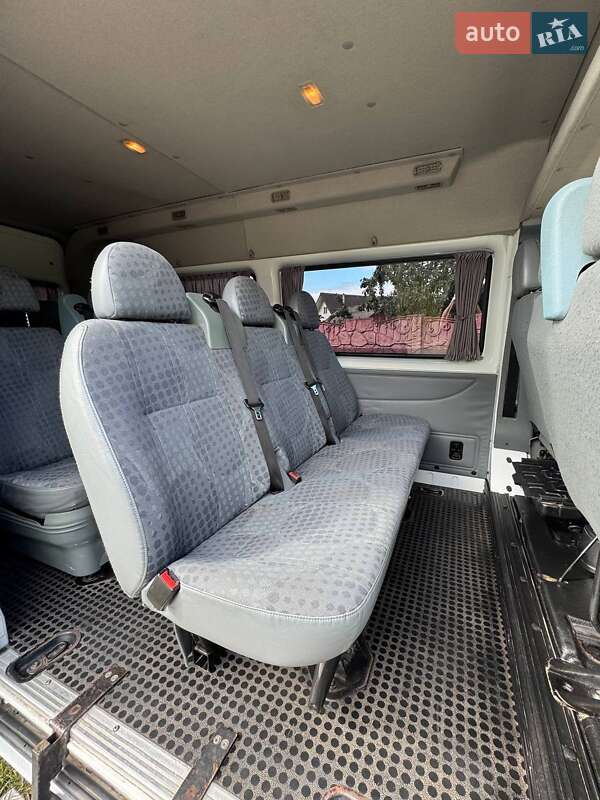 Микроавтобус Ford Transit 2011 в Тульчине